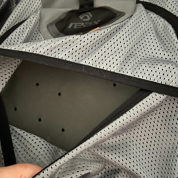 Motorcycle Gear Reax Ridge Charcoal Textile Multi Season Riding Jacket Size L - Picture 10 of 16